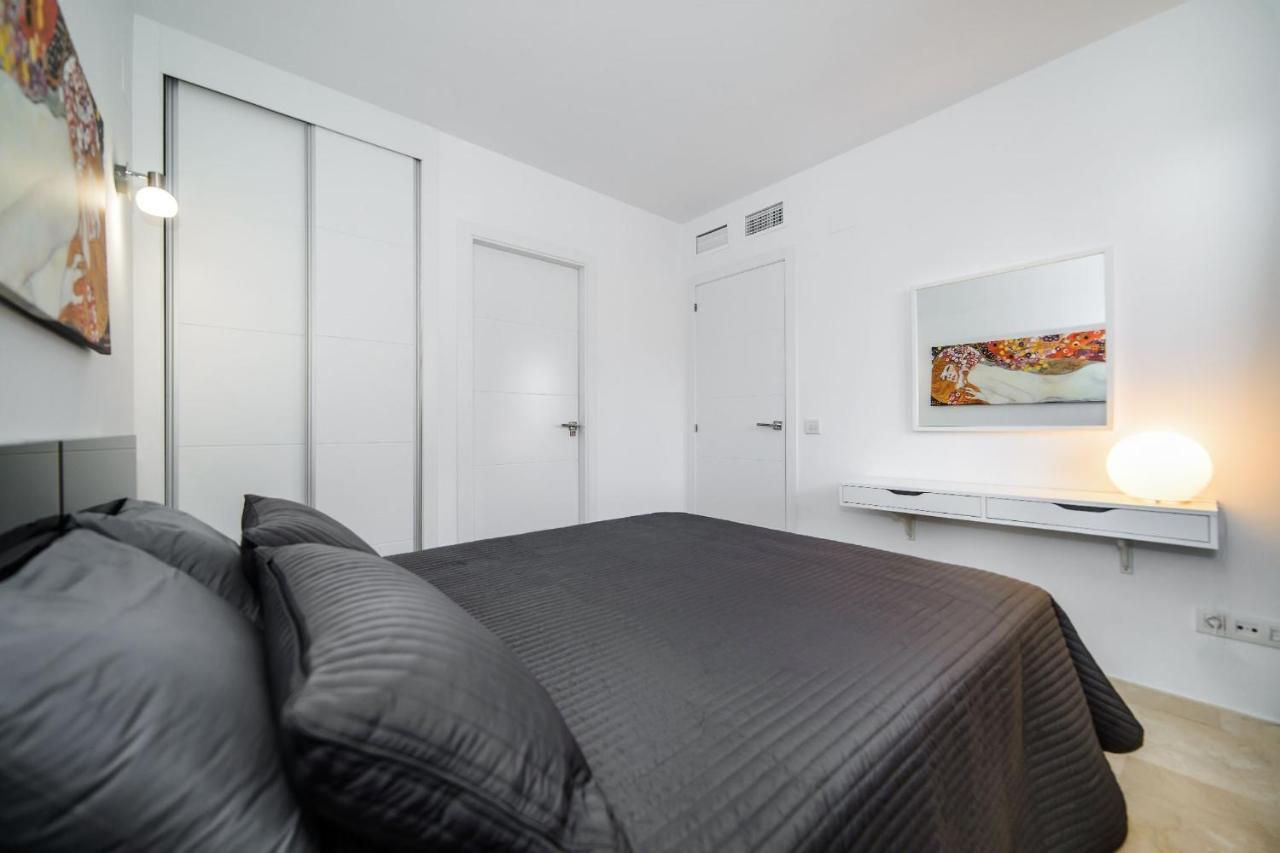 Espanhouse Elvis Apartment Torrevieja Exterior photo